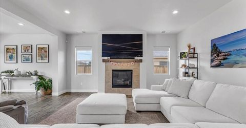 784 Grey Hawk Drive, Fernley, NV 89408 Photo