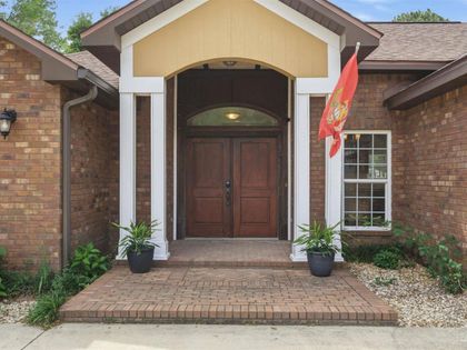 6087 Cedar Tree Dr Milton, FL 32570