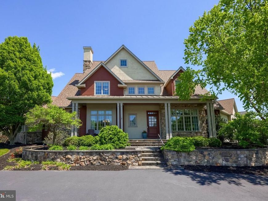 388 Wheatfield Drive , Lititz, PA 17543 Main Photo