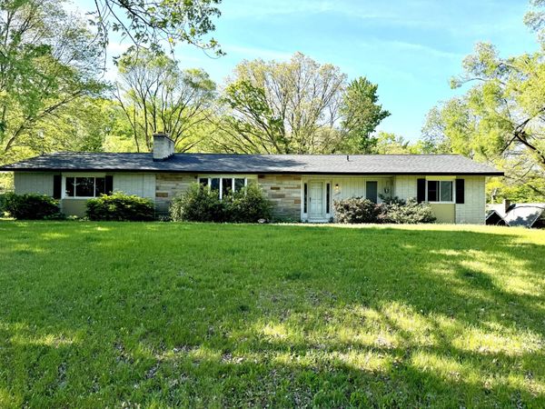 17339 Mckinley Road, Big Rapids, MI 49307