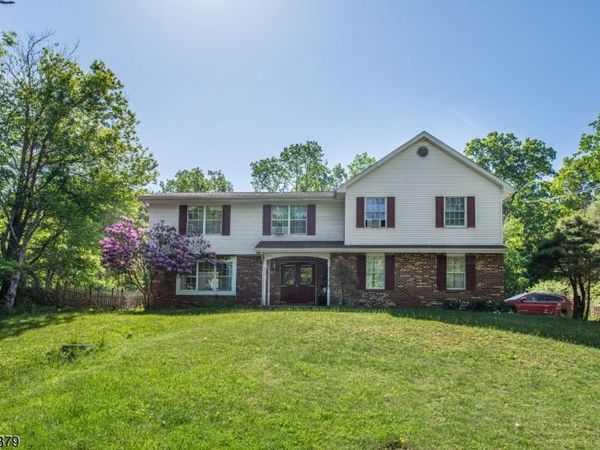 54 Stony Brook Rd, Blairstown, NJ 07825