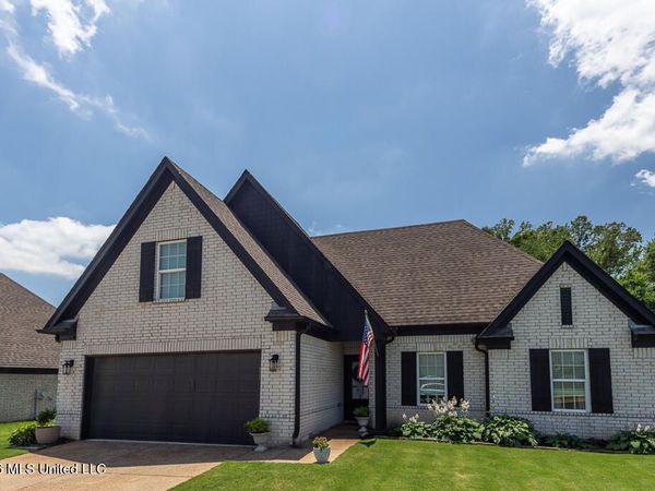 2261 Bella Lane, Southaven, MS 38672