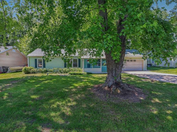 11924 Riverview Boulevard, Osceola, IN 46561