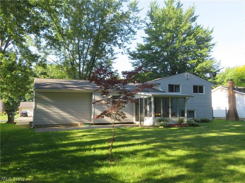 34042 Luanne Drive, North Ridgeville, OH 44039 Photo 2