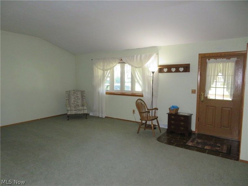34042 Luanne Drive, North Ridgeville, OH 44039 Photo 4