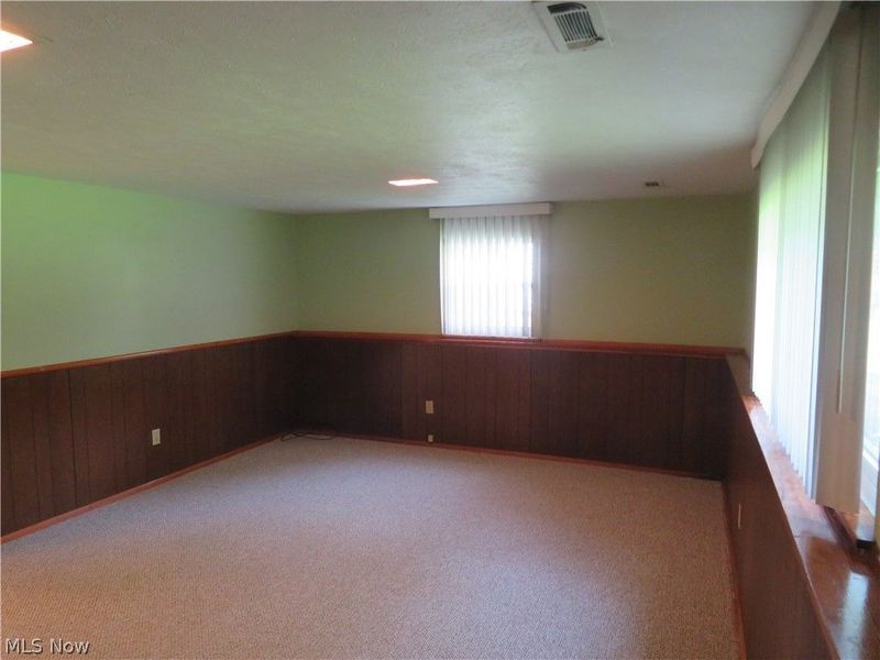 34042 Luanne Drive, North Ridgeville, OH 44039 Photo 8