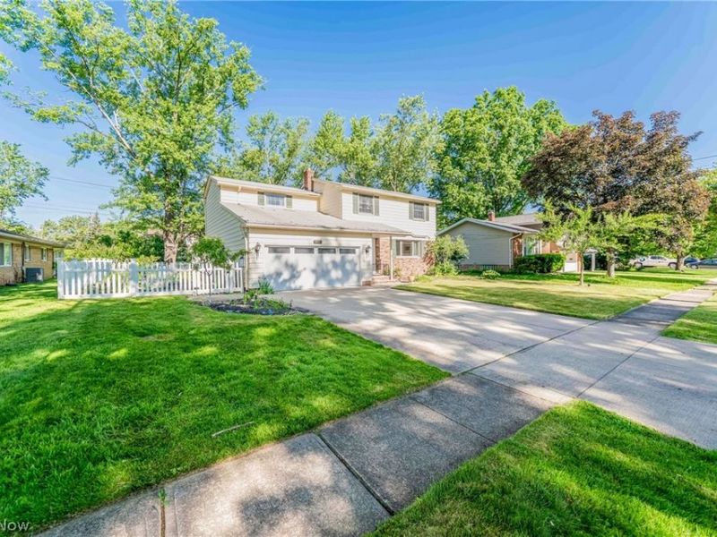 563 Louis Drive, Berea, OH 44017 Photo 30