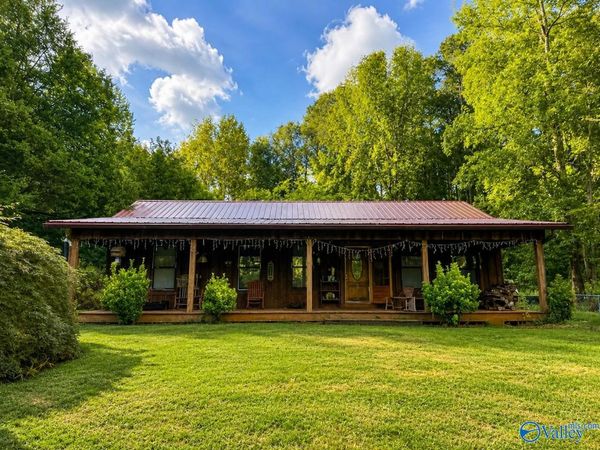 113 North Drive, Somerville, AL 35670
