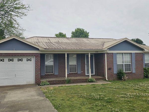 102 Elkwood Road, Hazel Green, AL 35750