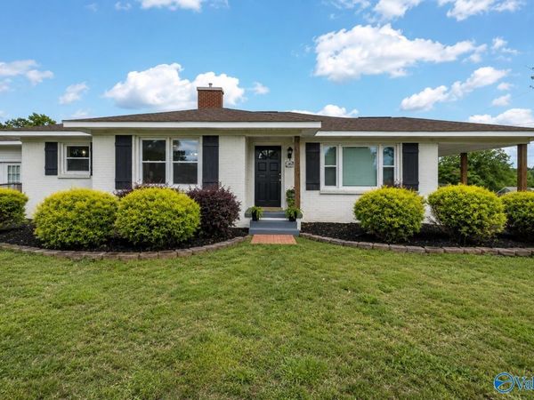 18747 North Jefferson Street, Athens, AL 35614