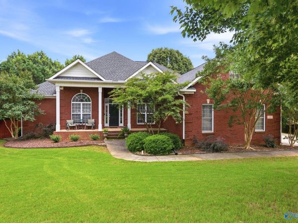 111 Gentle River Road, Harvest, AL 35749