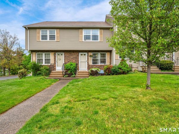 8 Countryside, Unit 5, Middletown, CT 06457