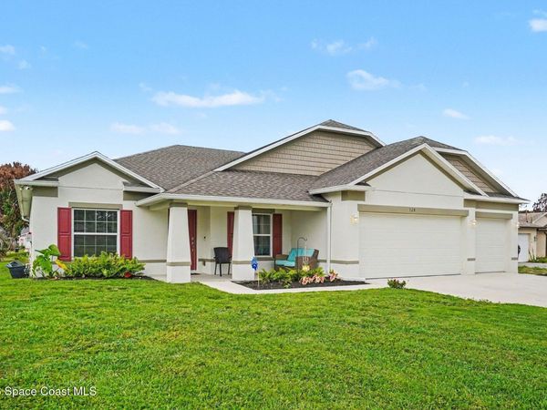 120 Tate Court SE, Palm Bay, FL 32909