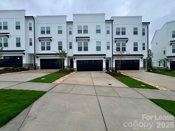 2132 Barrowcliffe Drive NW, Concord, NC 28027