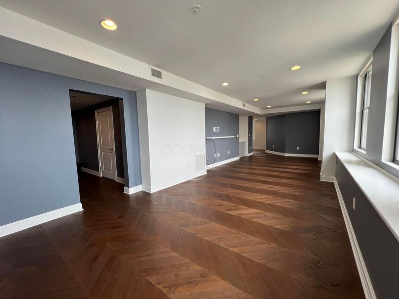 50 W Broad Street , Unit 3502, Columbus, OH 43215 Photo 10
