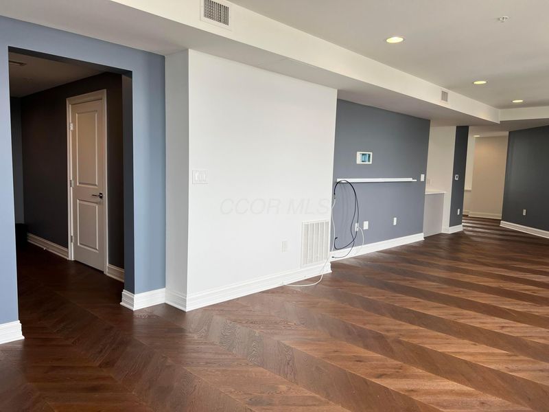 50 W Broad Street , Unit 3502, Columbus, OH 43215 Photo 11
