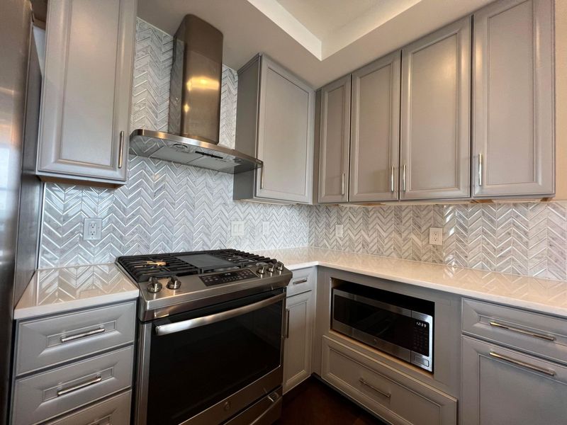 50 W Broad Street , Unit 3502, Columbus, OH 43215 Photo 2