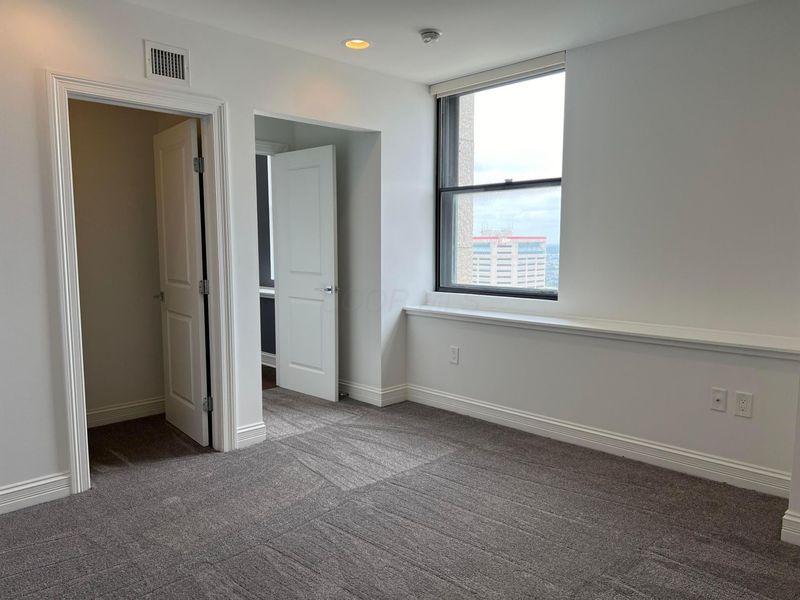 50 W Broad Street , Unit 3502, Columbus, OH 43215 Photo 20