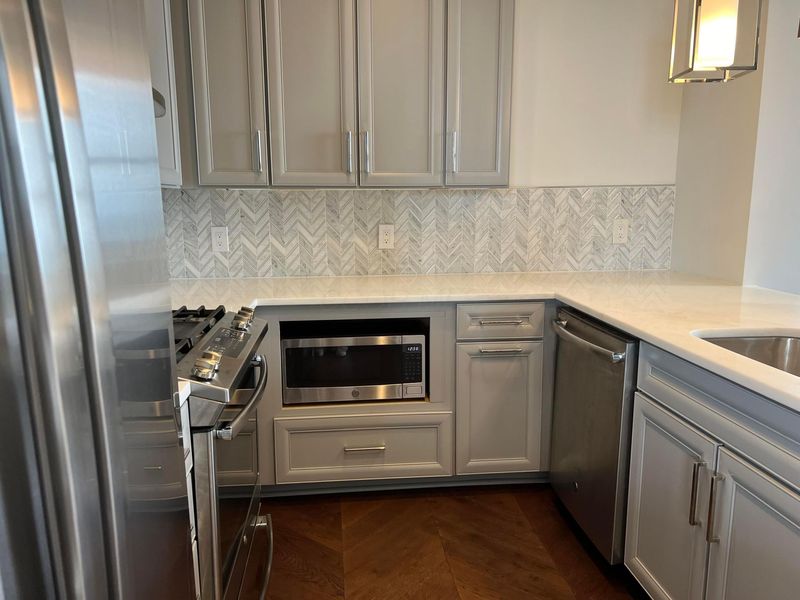50 W Broad Street , Unit 3502, Columbus, OH 43215 Photo 3