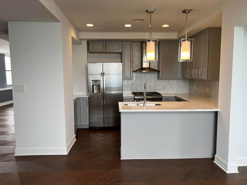 50 W Broad Street , Unit 3502, Columbus, OH 43215 Photo 4
