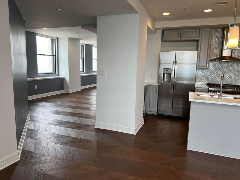 50 W Broad Street , Unit 3502, Columbus, OH 43215 Photo 5