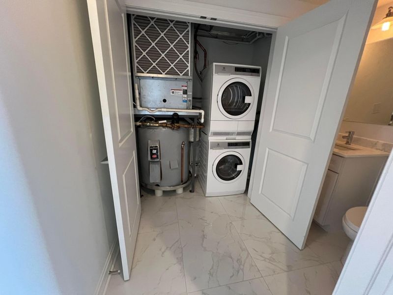 50 W Broad Street , Unit 3502, Columbus, OH 43215 Photo 8
