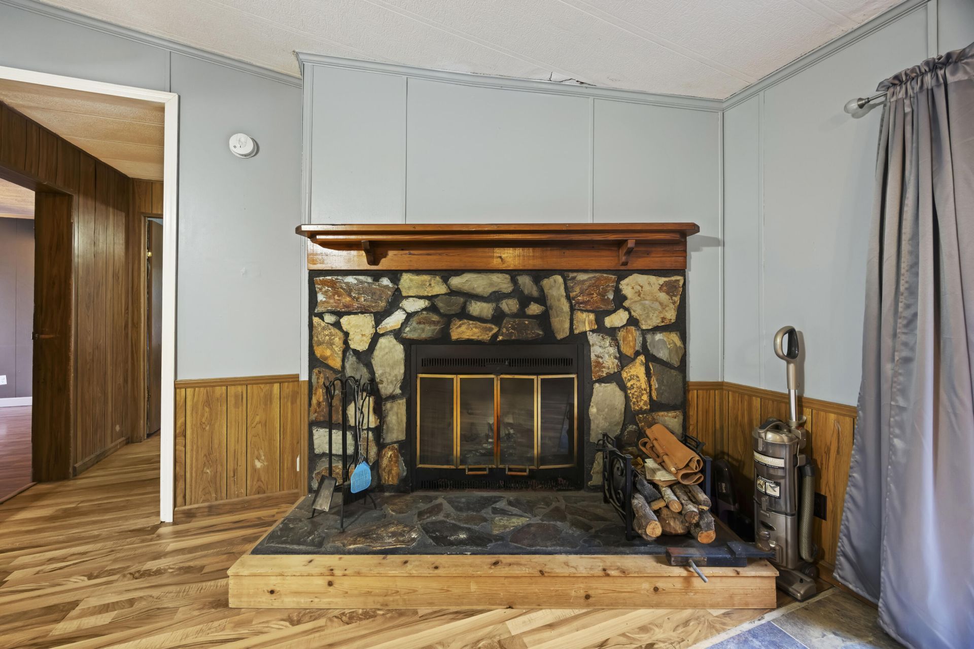 5159 Red Oak Road Photo 8