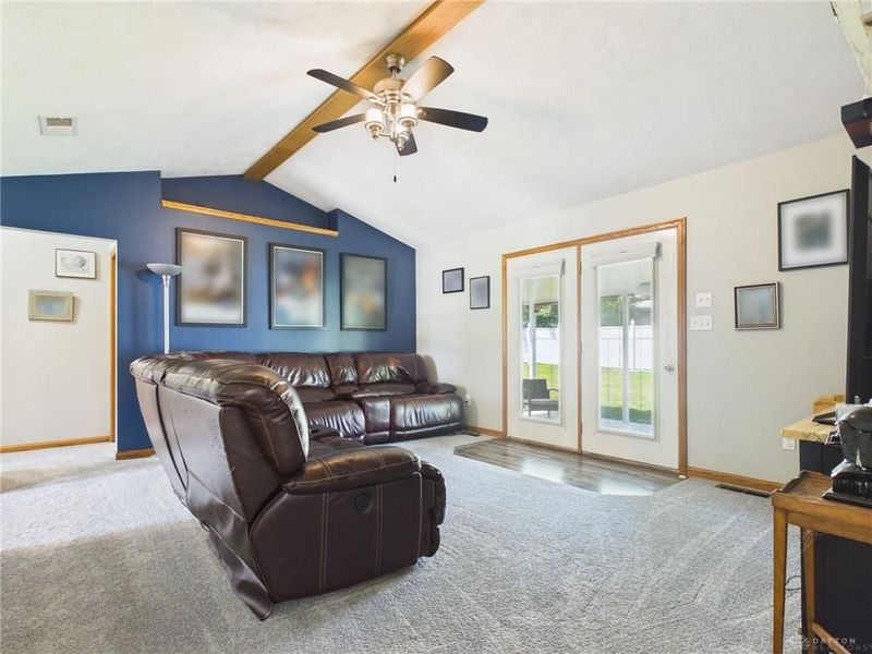 950 Brighton Drive, Greenville, OH 45331 Photo 2