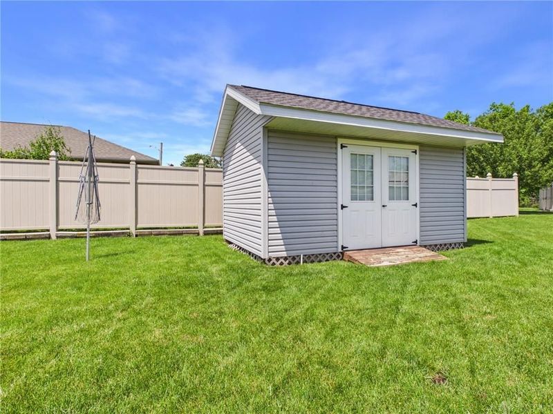 950 Brighton Drive, Greenville, OH 45331 Photo 28