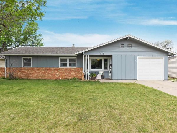 2727 OAK AVE, Rapid City, SD 57701