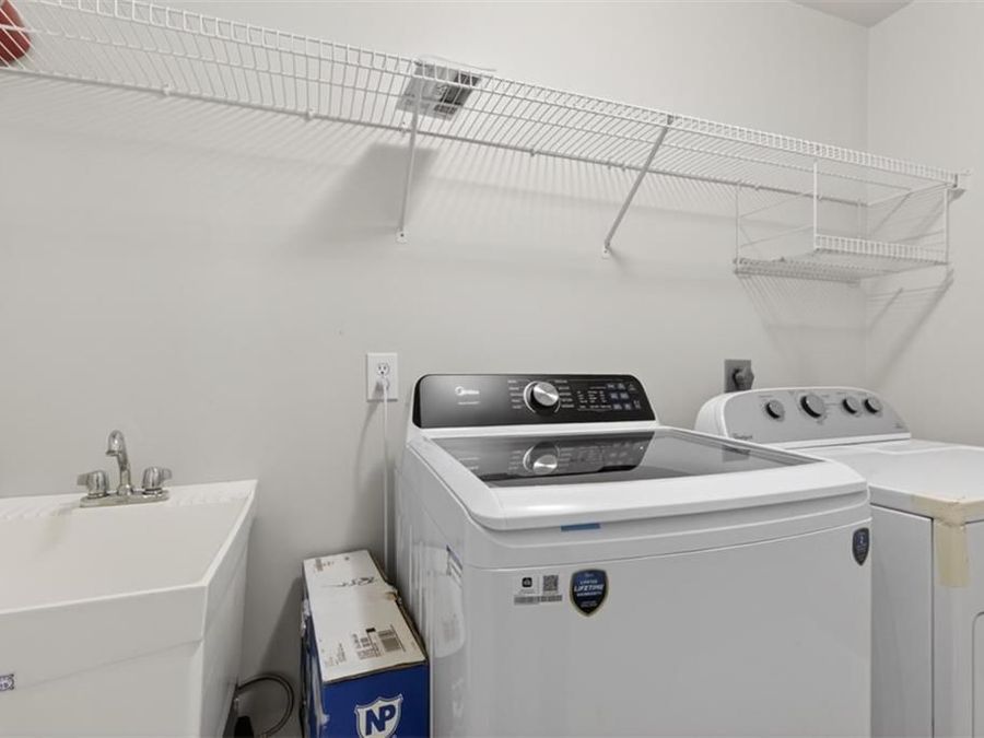 Property Image 64