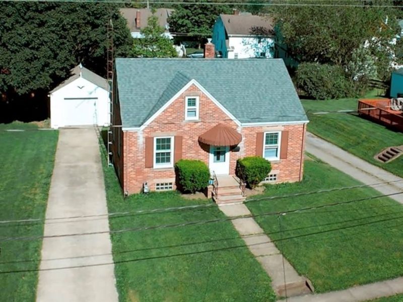2414 Watson Avenue , Alliance, OH 44601 Photo 3