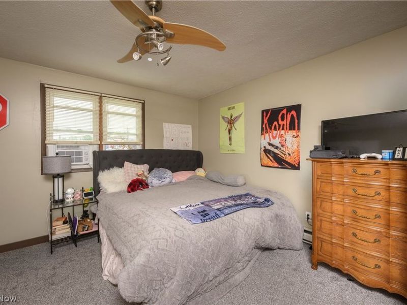 824-826 Reno Drive , Louisville, OH 44641 Photo 14