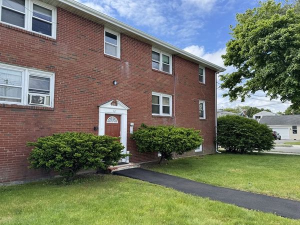 12 Essex Street, Unit 5, Quincy, MA 02171