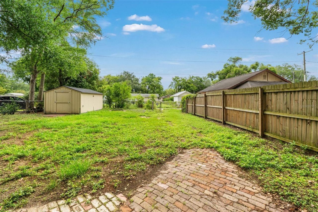 5518 11th Street, Zephyrhills, FL 33542 Photo