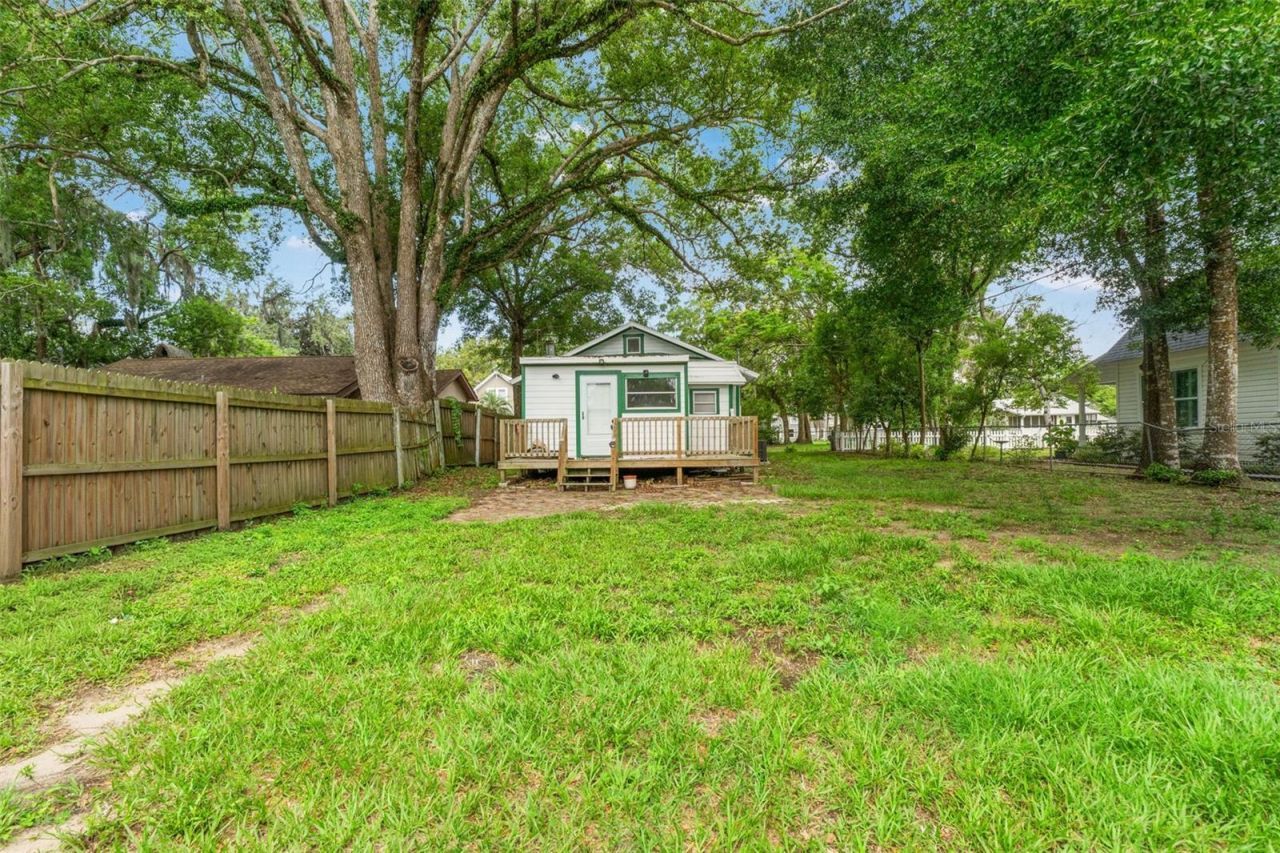 5518 11th Street, Zephyrhills, FL 33542 Photo