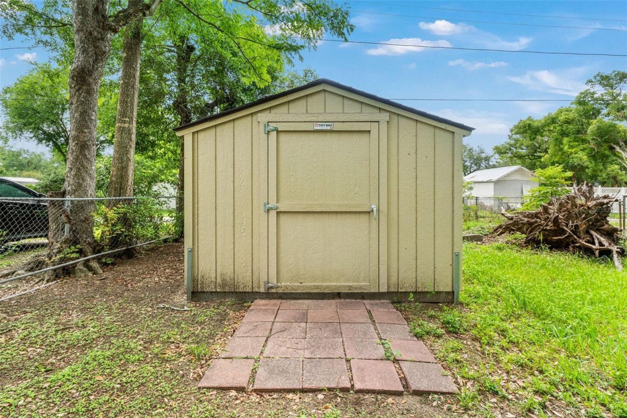 5518 11th Street, Zephyrhills, FL 33542 Photo