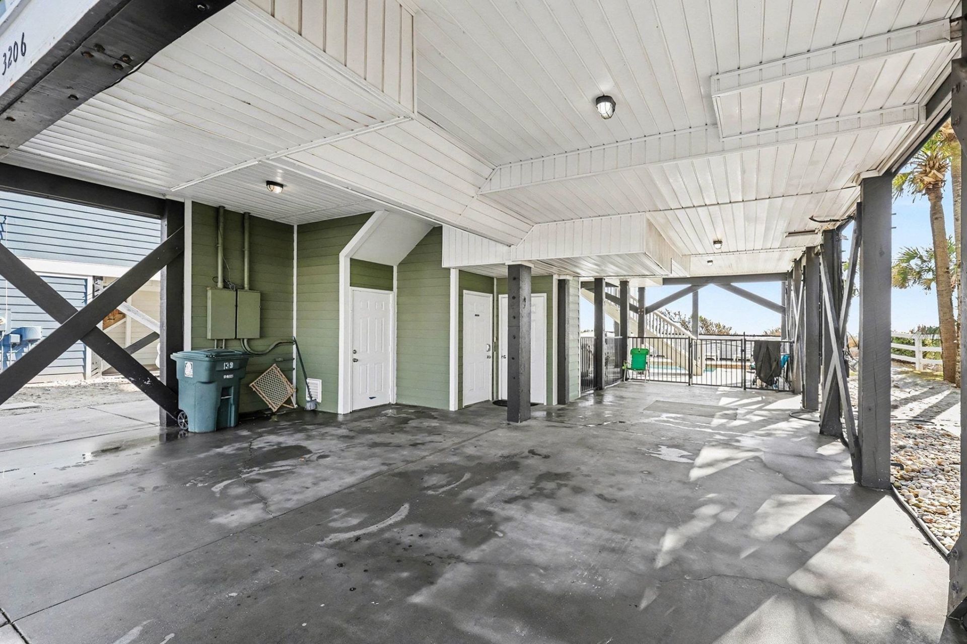 3206 N Ocean Blvd.  Photo 31