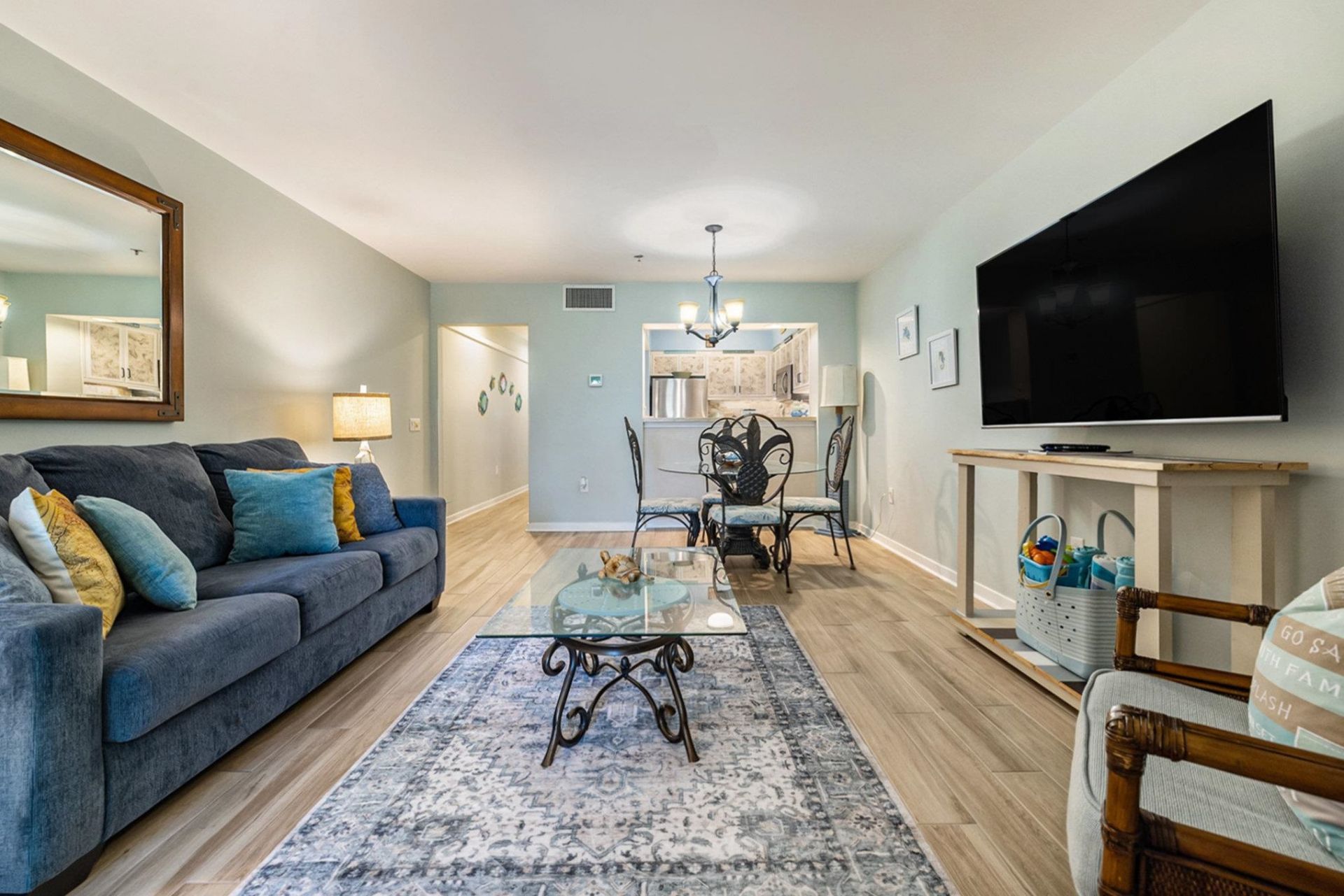 180 Rothbury Circle  Photo 6