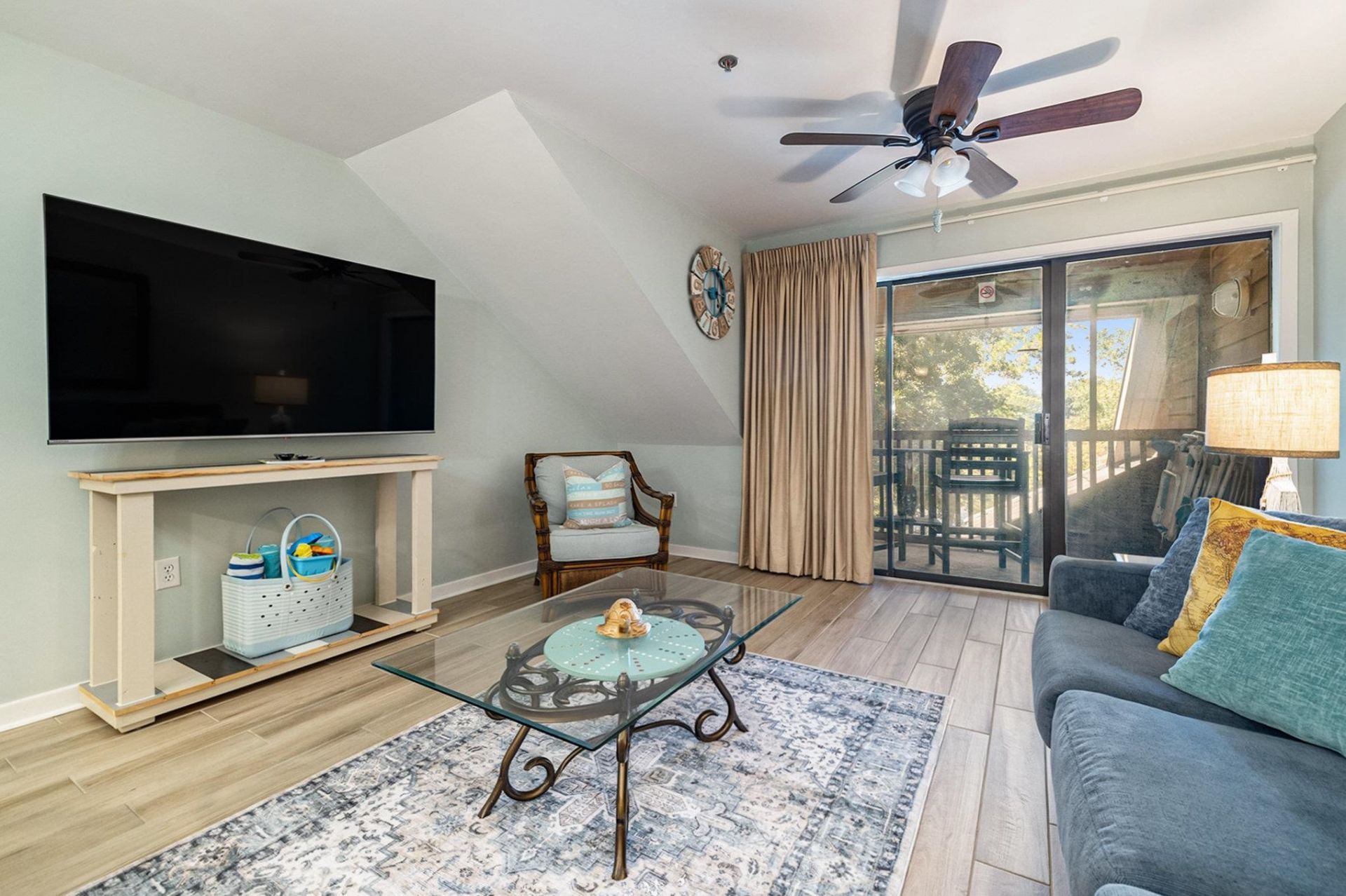 180 Rothbury Circle  Photo 7