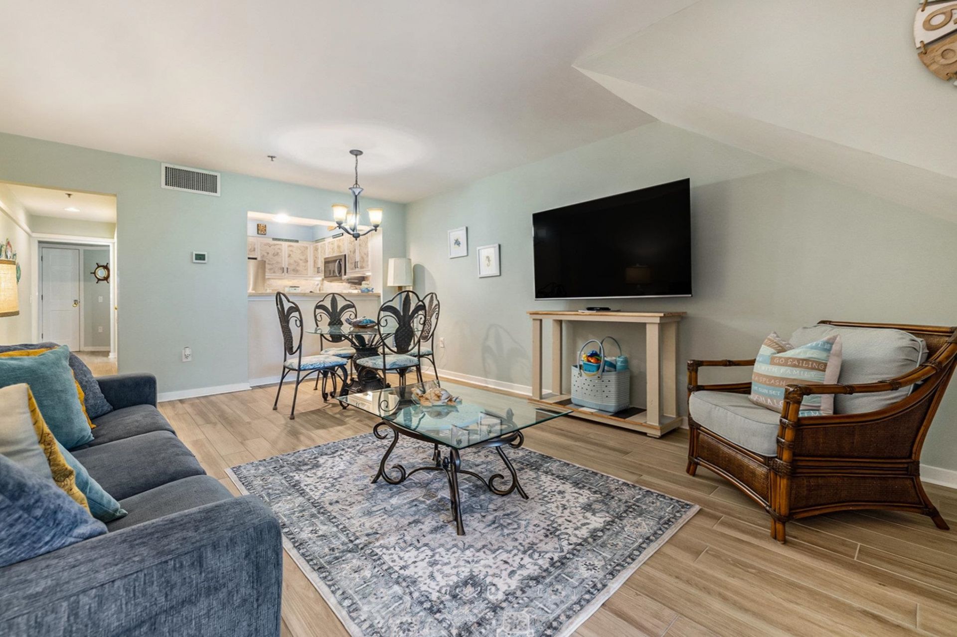 180 Rothbury Circle  Photo 9