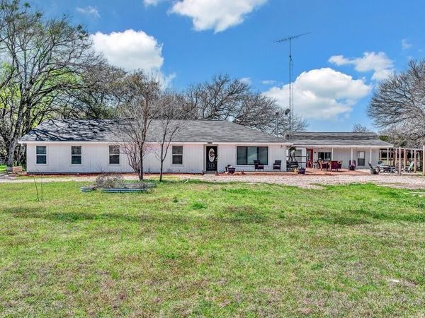 1835 Fort Graham Road , Waco, TX 76705