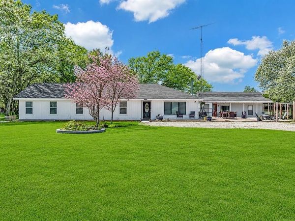 1835 Fort Graham Road , Waco, TX 76705