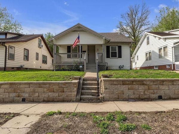 3142 Felix Street, St Joseph, MO 64501