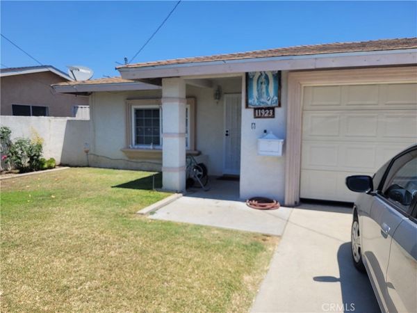 11923 Algardi, Norwalk, CA 90650
