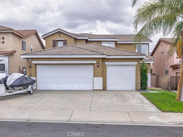 7471 Freeport, Fontana, CA 92336
