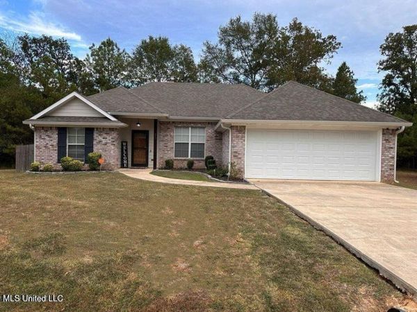 257 Gaddy Drive, Byram, MS 39272