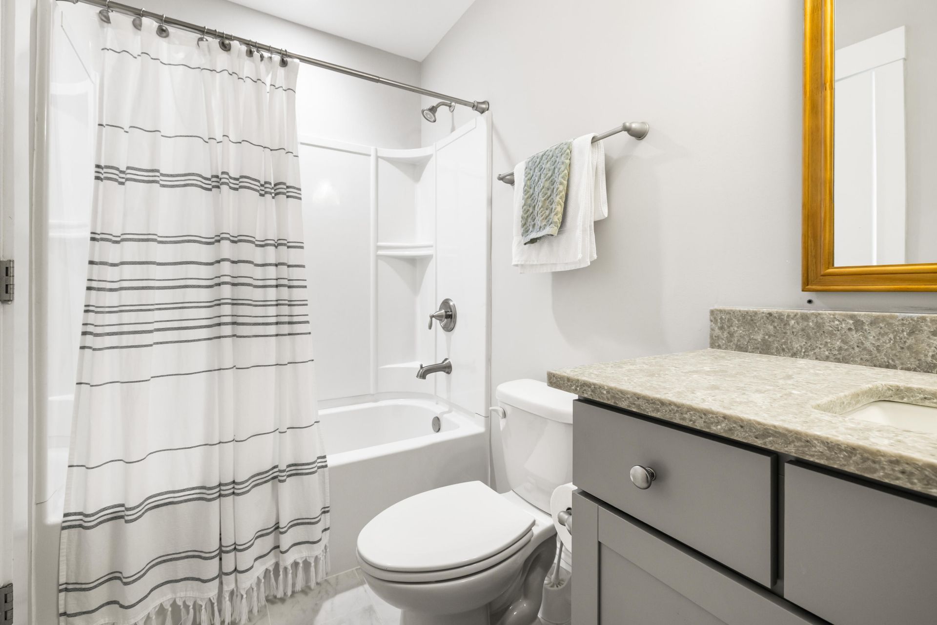 2061 Kemmerlin Street Photo 33