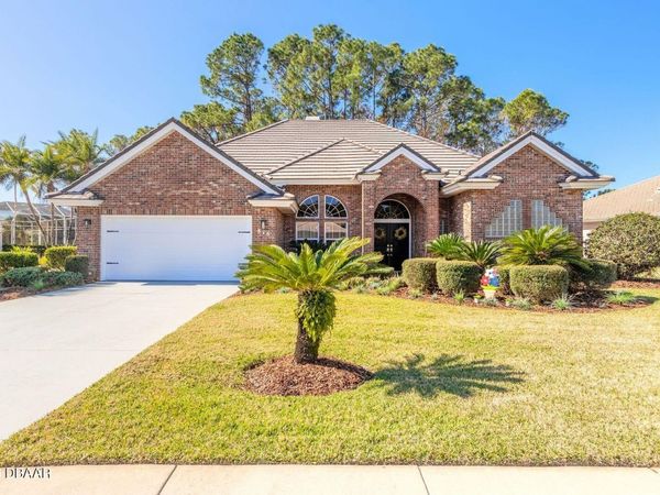 816 Sea Duck Drive, Daytona Beach, FL 32119