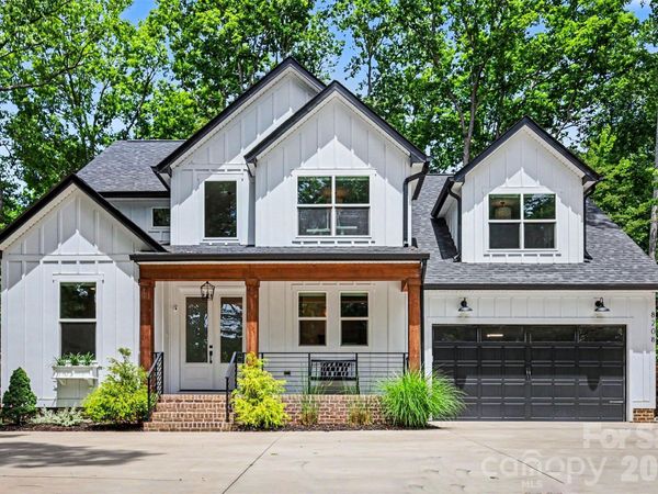 8208 New Town Road, Waxhaw, NC 28173